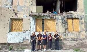 Болить… На Дніпропетровщині сьогодні вшановують пам’ять вбитих росією дітей (фото, відео)