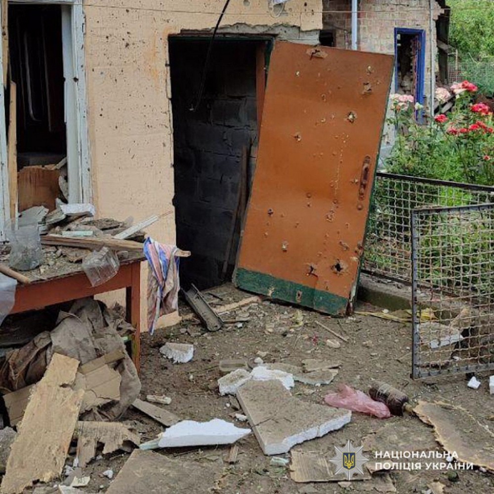Фото наслідків обстрілів Нікопольщини