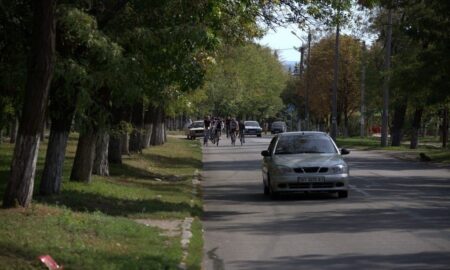 Нікопольців закликають 5 червня відмовитися від використання авто