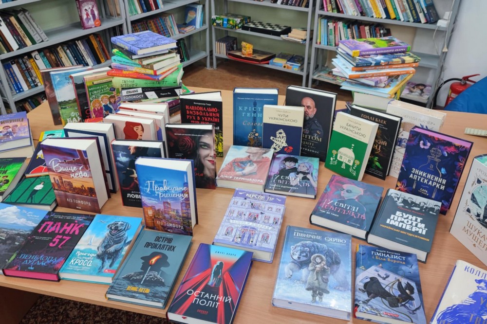 Бібліотеки Нікополя отримали ще 133 нові книги
