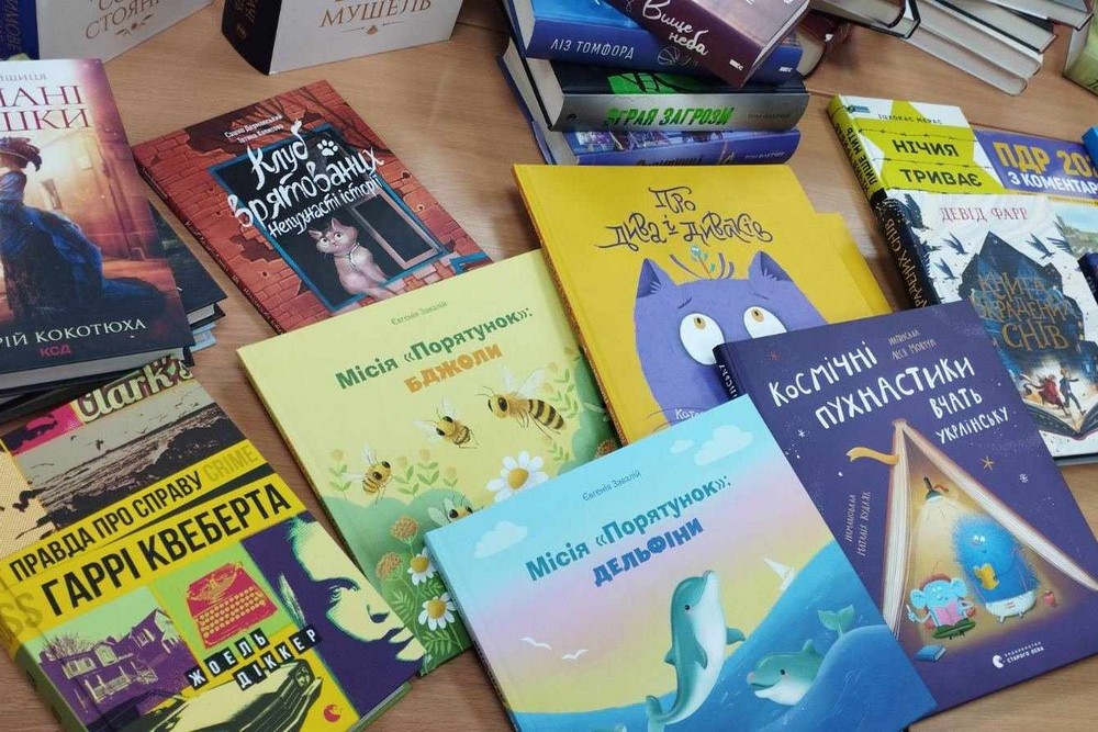 Бібліотеки Нікополя отримали ще 133 нові книги
