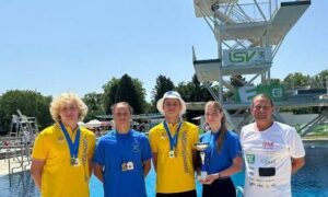 Неллі Чуканівська з Покрова стала переможницею міжнародного турніру зі стрибків у воду в Австрії