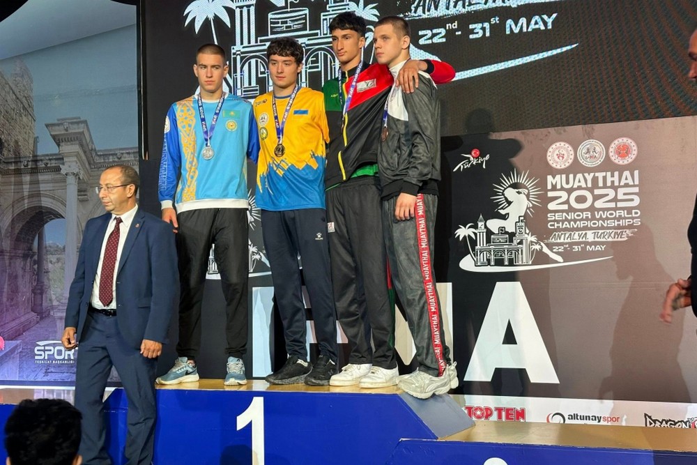 Поліцейський з Покрова став чемпіоном світу з таїландського боксу Муей Тай. А всього золотих медалей у спортсменів з Покрова – дві.