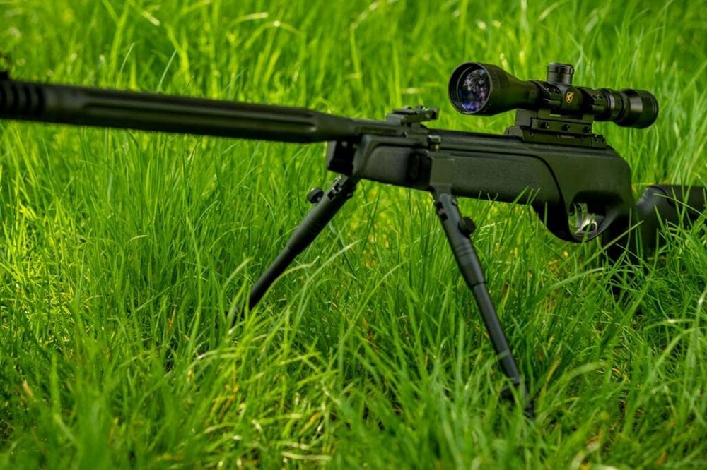 9 річний хлопчик вистрілив у 15 річного з гвинтівки на Дніпропетровщині – ЗМІ