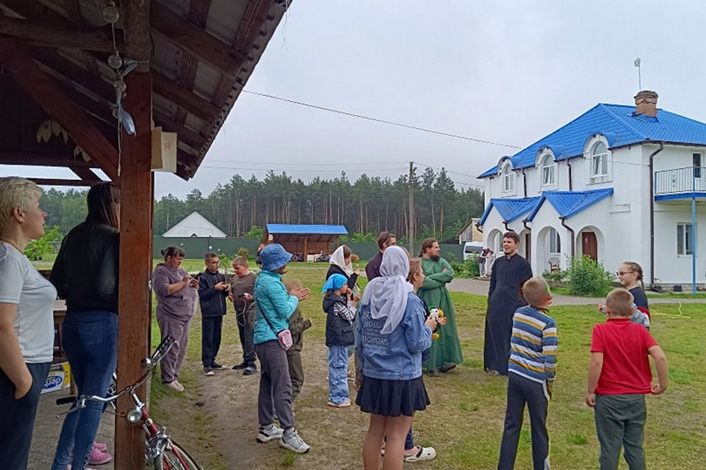Діти з Нікополя та їх мами відпочили у таборі Волинської області (фото)