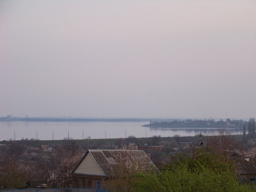Люди стояли, дивилися, як йде вода, і плакали: чим було Каховське водосховище для нікопольців – фото-спогад