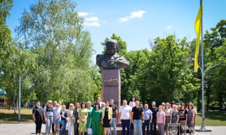 Марганець відзначив День Конституції України (фото) 4
