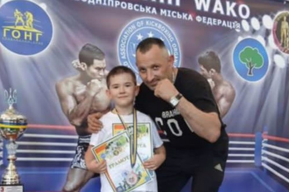 На обласних змаганнях юний кікбоксер з Нікополя здобув два призових місця