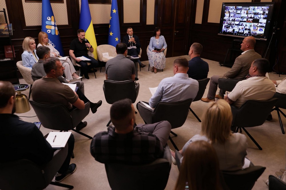 Представники громад Нікопольщини взяли участь у конгресових слуханнях (фото)