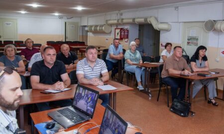 Представники громад Нікопольщини взяли участь у конгресових слуханнях (фото) 3