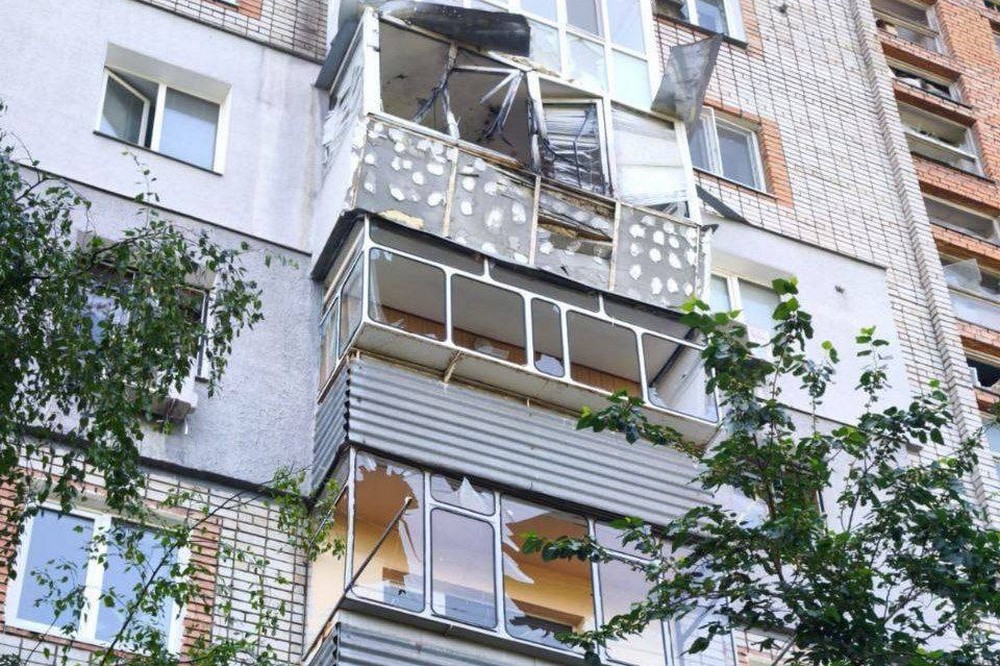 У Нікополі поранено 17 річного підлітка, горіла багатоповерхівка важкий день у районі і області