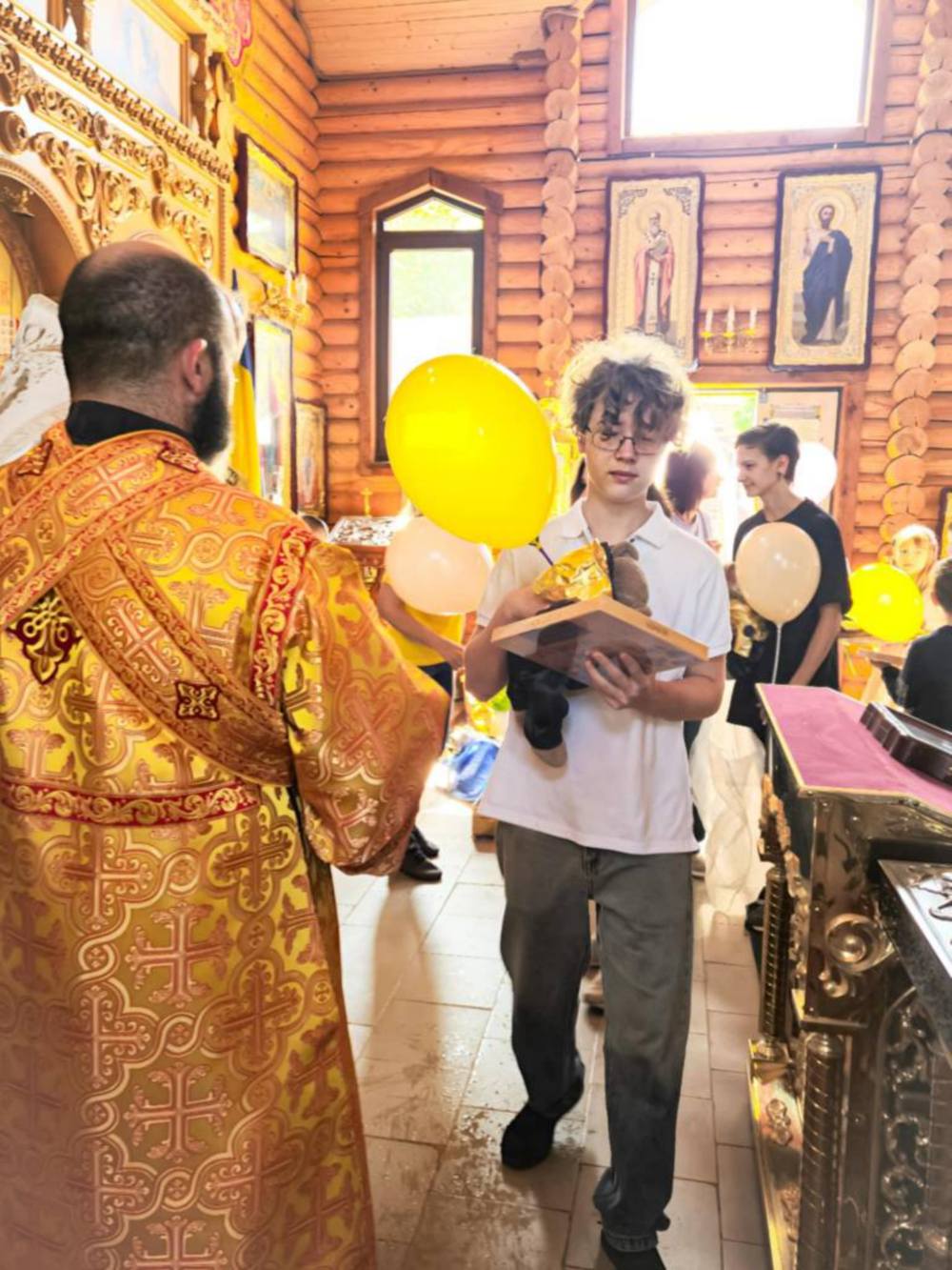 У Нікополі вихованців недільної школи ПЦУ привітали з Днем захисту дітей (фото) 4