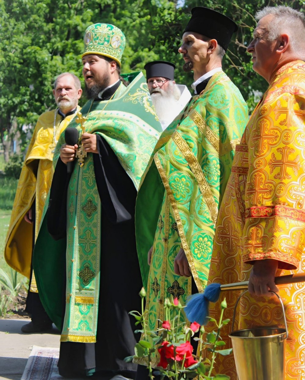 У день святої Пʼятидесятниці на Нікопольщині ще одна громада приєдналася до ПЦУ (фото) 5