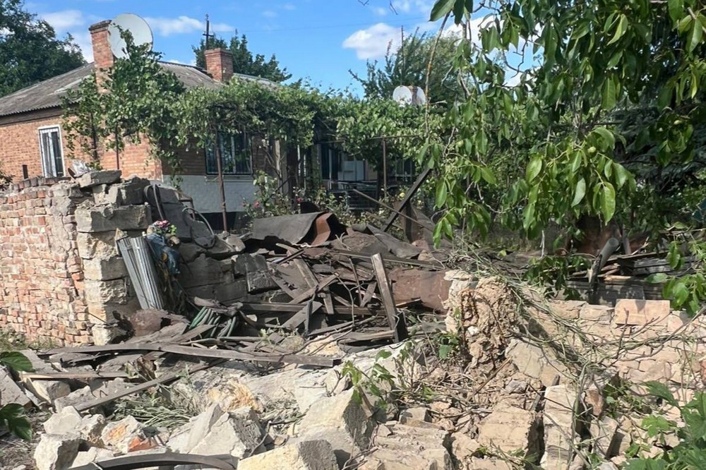 Важкий день на Нікопольщині шестеро поранених, пошкоджений магазин і знищений гараж