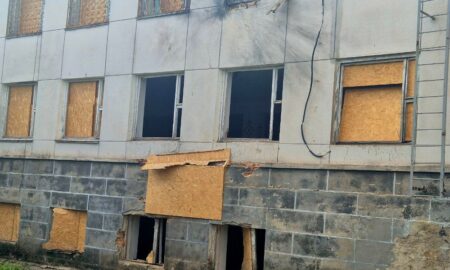 Ворог дроном атакував адмінбудівлю у Марганці Геннадій Боровик