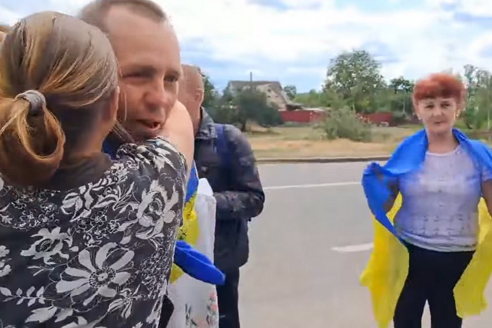 на Нікопольщині сьогодні зустріли свого Захисника, який повернувся з полону (відео)