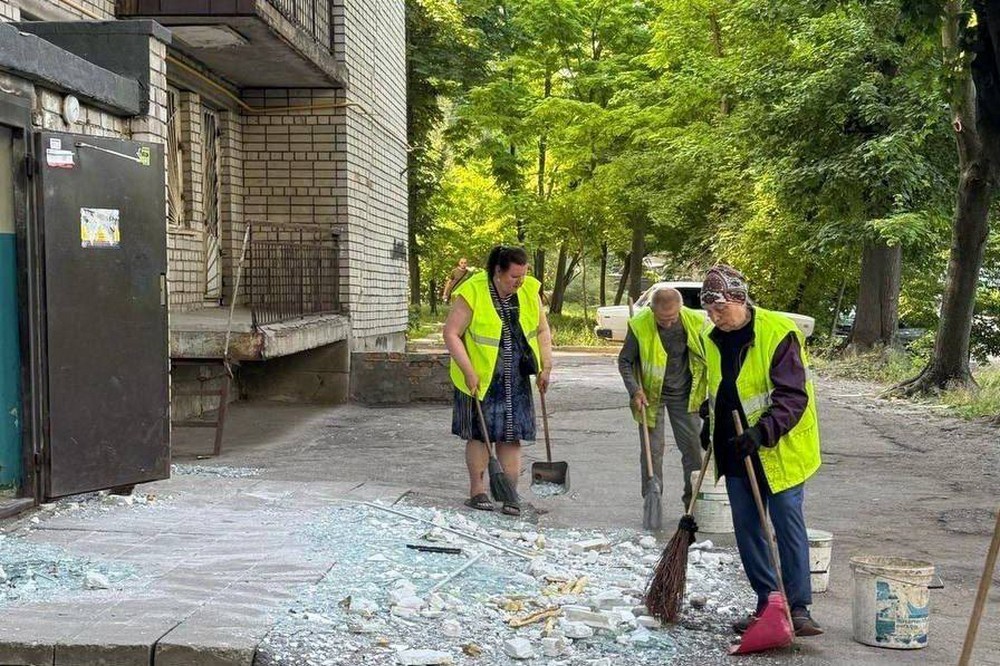 на Дніпропетровщині ліквідовують наслідки нічної атаки (фото) 2