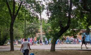 Особливо важко було літнім людям і мешканцям багатоповерхівок: жителі Нікопольщини згадують перше літо після зникнення Каховського водосховища