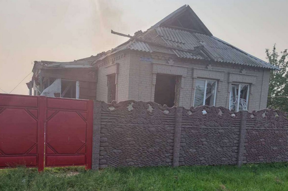 Фото наслідків обстрілів Дніпропетровщини