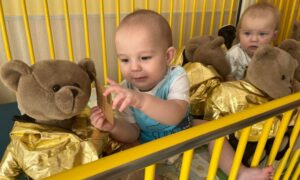 «Ваша допомога – це обійми на відстані»: дитяча лікарня у Нікополі отримала подарунки від благодійників (фото)