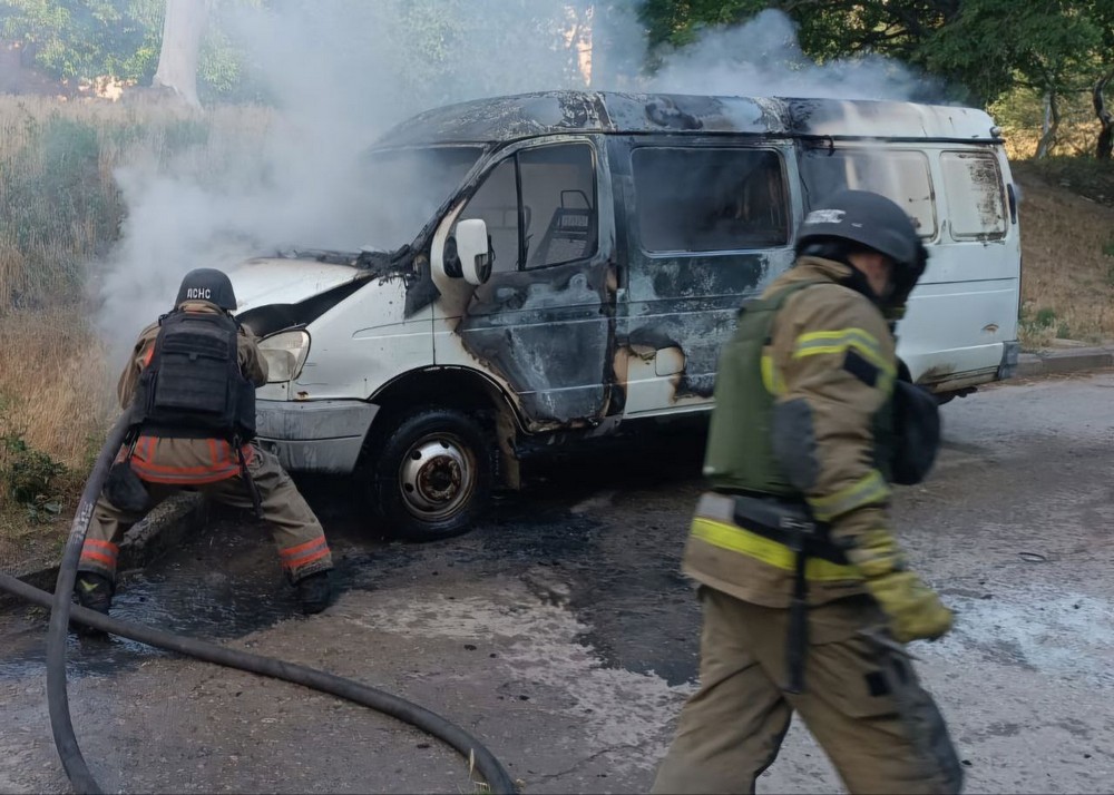 Ворог накрив Нікопольщину «Градом», атакував БпЛА, скинув КАБи на Синельниківський район – багато руйнувань (фото)
