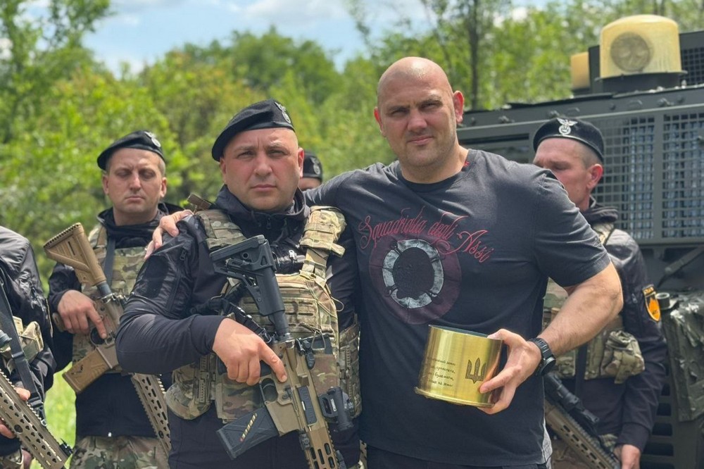 Бізнес Дніпропетровщини передав на фронт 