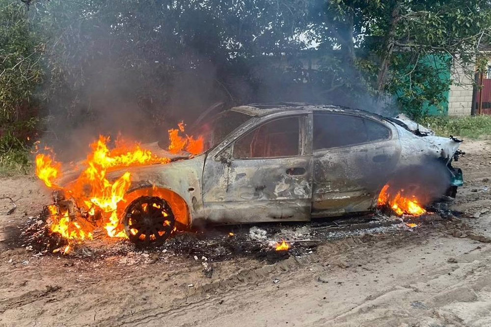 На Нікопольщині 5 поранених і згоріла автівка,  під ударом ворога був і Самарівський районі – там сталася пожежа