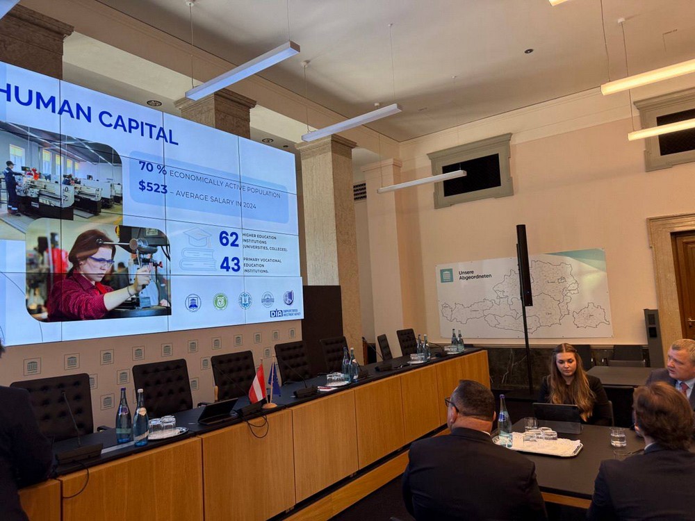 Розповів про реалії прифронтової Дніпропетровщини: Микола Лукашук про свій візит до Австрії і перспективи для області