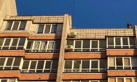 На Нікопольщині четверо поранених: ворог обстрілював Нікополь і район цієї ночі (фото) 45 На Нікопольщині четверо поранених: ворог обстрілював Нікополь і район цієї ночі (фото)