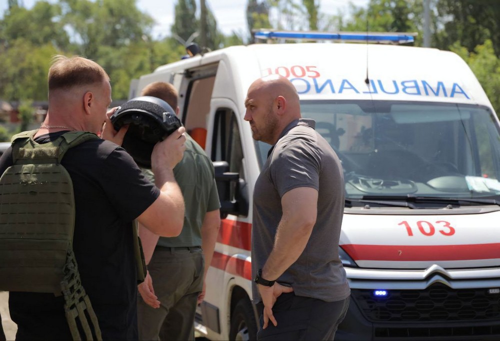 ОНОВЛЕНО: Ворог атакував Дніпро і область ракетами – є загиблі і десятки постраждалих (відео)