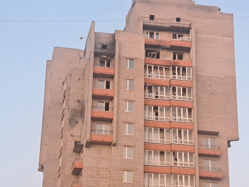 Фото наслідків обстрілів Нікополя