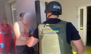 У Нікополі 4 поранених - побито ринок, адмінбудівлю, медзаклад, під обстрілами був і район, в області збивали ракети і БпЛА (фото)