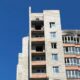 У Нікополі ворог знову бив по 14-поверхіаці, аптеці, автівкам. Атакував Синельниківщину. У Самарі зросла кількість постраждалих від ракетного удару (фото)