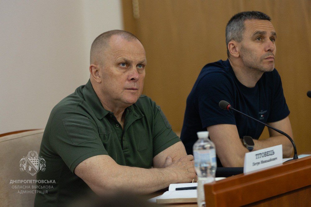 Евакуація, мобілізація, фортифікації, підготовка до нового навчального року: очільник ДніпроОВА провів нараду з главами районів