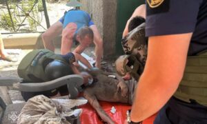 у Нікополі ворог поранив чоловіка