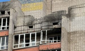 у Нікополі 9