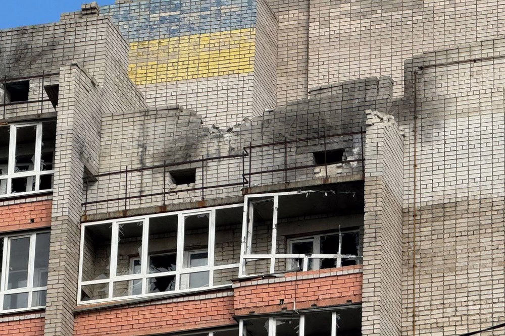 у Нікополі 9