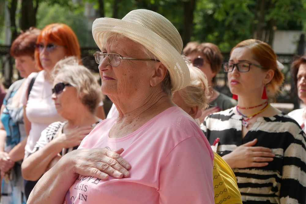 у Покрові відкрили меморіальну дошку на честь полеглого Героя 8