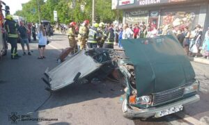 Зіткнулися 4 автомобілі: смертельна ДТП у Кривому Розі сталася 18 червня (фото)