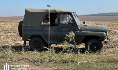 На Дніпропетровщині аграрії захопили танковий полігон: повідомлено про підозру посадовцю