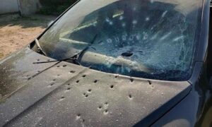 Надійшло 70 повідомлень про обстріли Нікопольщини за добу: понівечено п’ятиповерхівку, АЗС, автівки (фото)