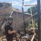 Подружжя було у будинку: подробиці про смертельні обстріли Нікополя і Синельниківщини розповіли у поліції