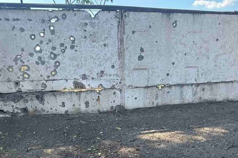 Вбитий і 4 поранених: ворог атакував Нікопольський, Павлоградський і Синельниківський райони – поліція (фото) 1 Загиблий і 4 поранених: ворог атакував Нікопольський, Павлоградський і Синельниківський райони – поліція (фото)