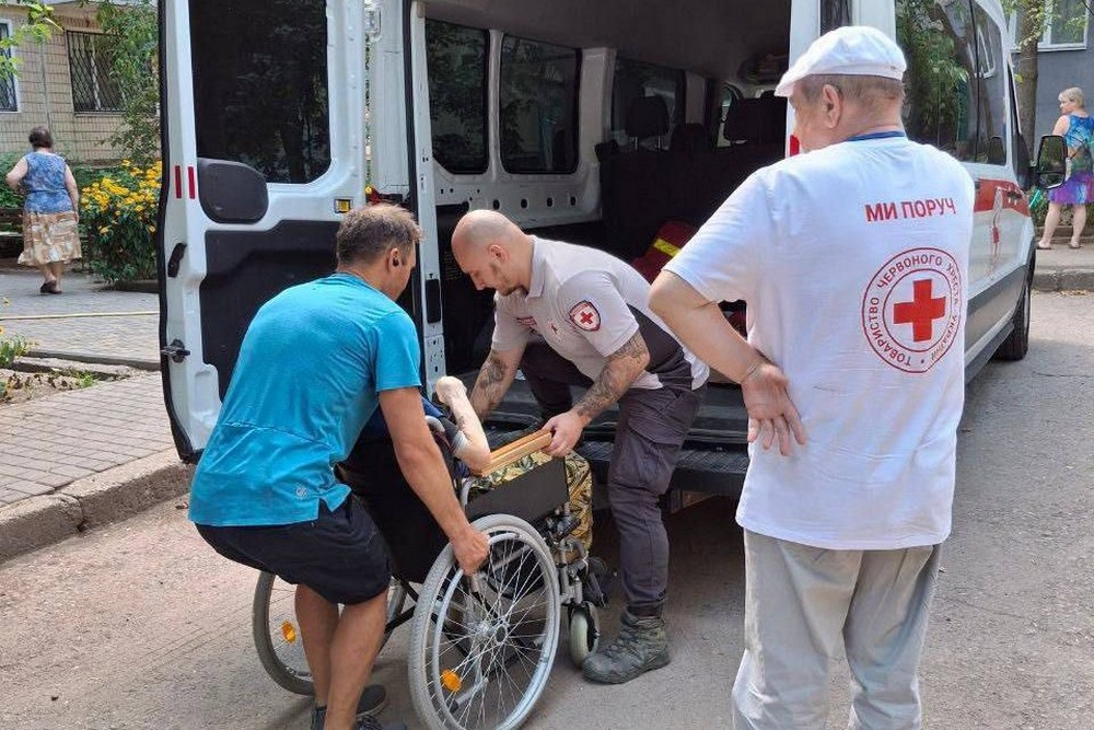 У Нікополі Червоний хрест допоможе з евакуацією: куди звертатися 1 У Нікополі Червоний хрест допоможе з евакуацією: куди звертатися
