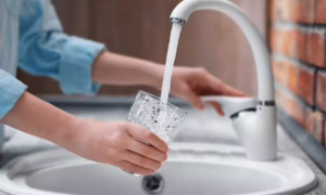 У Марганці відновлюється водопостачання 30 липня: коли очікувати воду в кранах