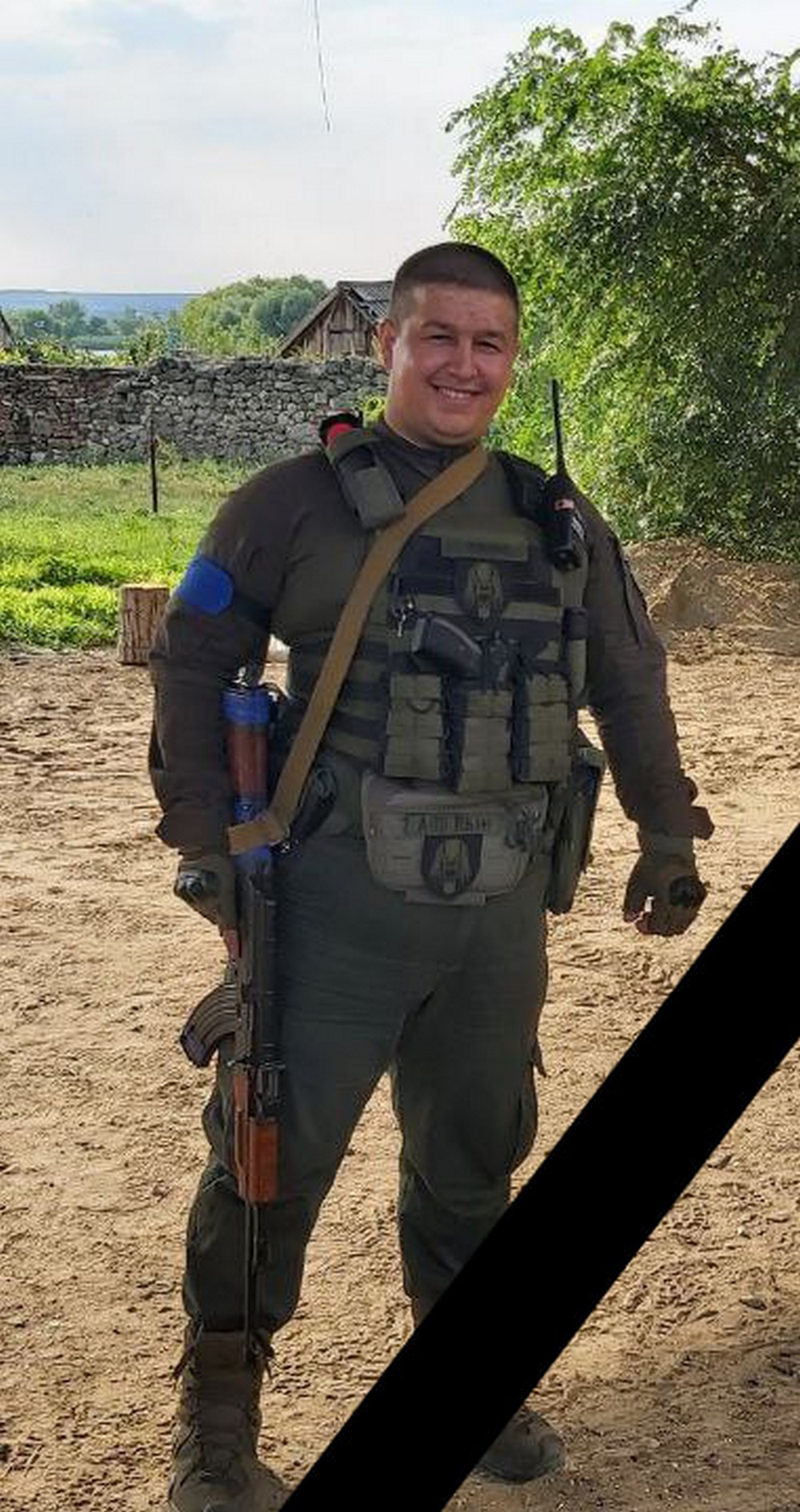 Вбиті росією мешканці Нікопольщини. Захисник з Томаківської громади Андрій Мойса загинув 15 липня 2024 року. Тож сьогодні річниця його смерті, і ми вшановуємо пам’ять Героя!