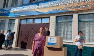 Мешканці Томаківської громади отримали гуманітарну допомогу від двох благодійних фондів (фото)