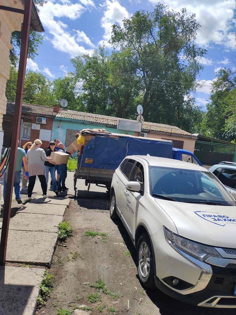 Мешканці Томаківської громади отримали гуманітарну допомогу: фото