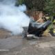 У Нікополі сьогодні FPV-дрон влучив у автівку: виникла пожежа