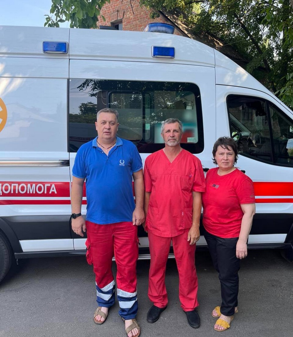 «Дуже болить, що людей виганяють з приміщень під час тривог у Нікополі»: медики розповіли про смертельний удар 16 липня і про стан поранених